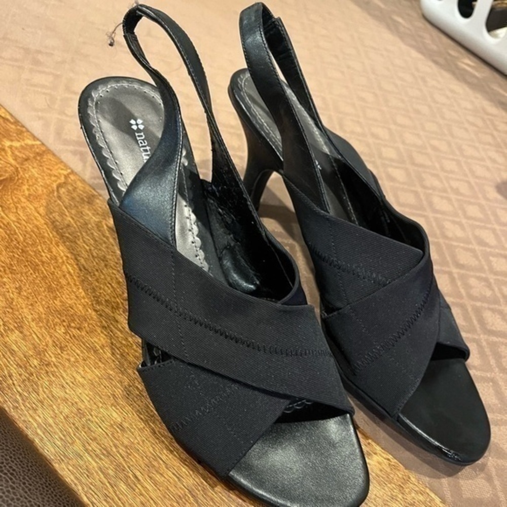 Black Naturlizer Sandal size 9